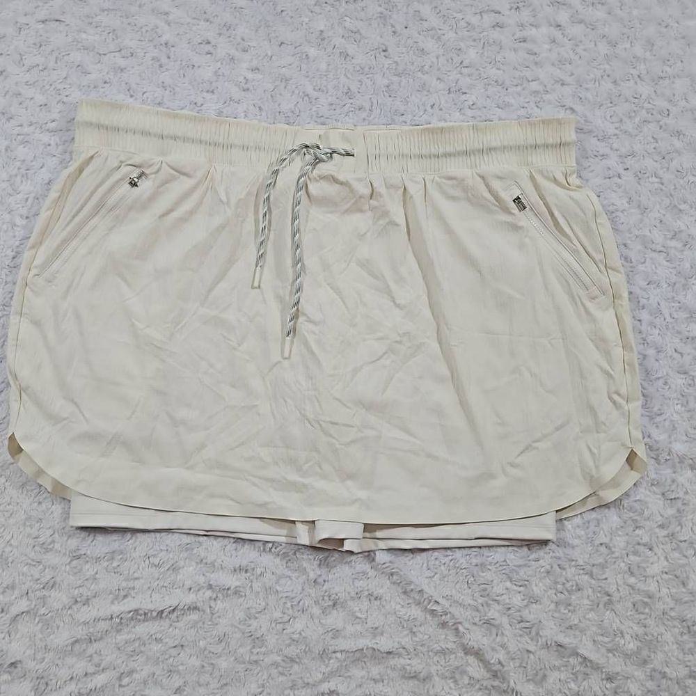 Athleta Trekkie Skort cream color Womens Size 20 #798604 New Without Tags